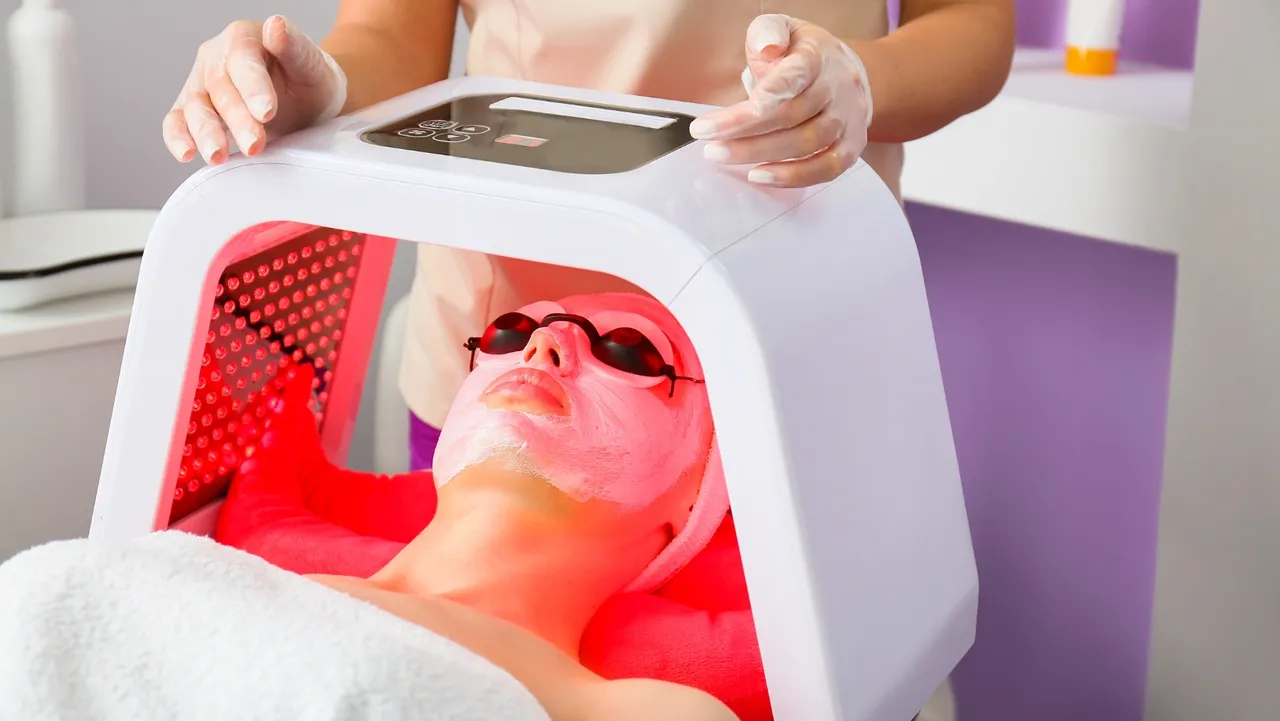 LED Light Therapy Panel